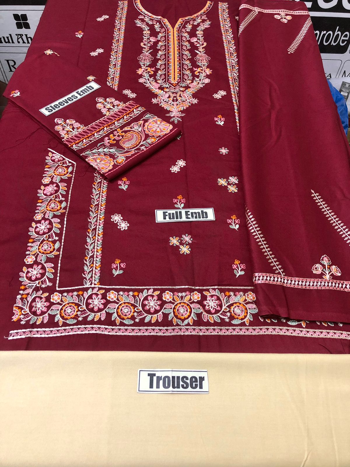 ZAHA UNSTICHED DHANAK